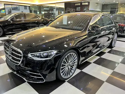 Mercedes w223 AMG стиль R21 за 950 000 тг. в Алматы – фото 3