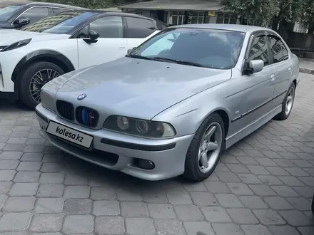 BMW 528 1997 года за 3 800 000 тг. в Алматы – фото 2