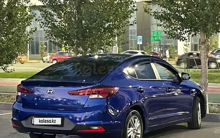 Hyundai Elantra 2019 года за 8 300 000 тг. в Уральск