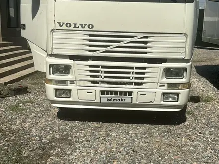 Volvo  FH 1999 года за 13 000 000 тг. в Шымкент