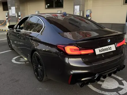 BMW 530 2019 года за 18 900 000 тг. в Алматы – фото 19