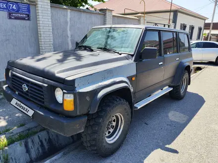 Nissan Patrol 1996 года за 2 500 000 тг. в Шымкент – фото 2