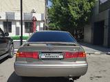 Toyota Camry 2000 годаүшін3 300 000 тг. в Шымкент – фото 5