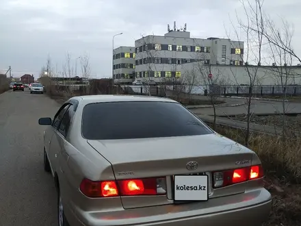 Toyota Camry 2001 года за 3 600 000 тг. в Астана – фото 11