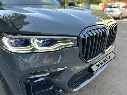 BMW X7 2021 года за 50 000 000 тг. в Астана – фото 2