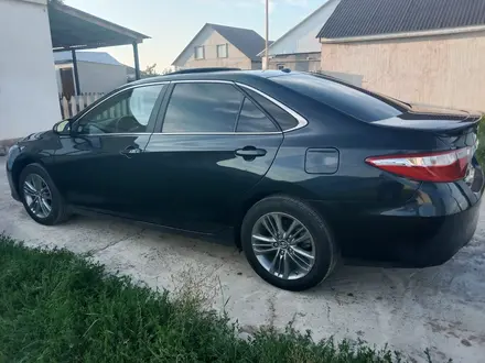 Toyota Camry 2017 года за 6 900 000 тг. в Уральск