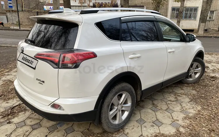 Toyota RAV4 2017 годаүшін11 200 000 тг. в Уральск