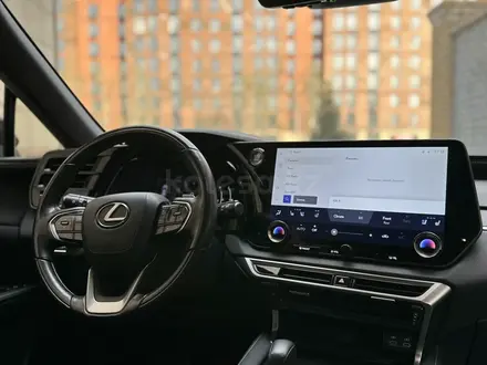 Lexus RX 350 2022 года за 28 700 000 тг. в Семей – фото 18