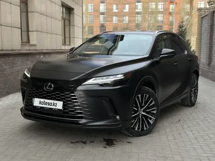 Lexus RX 350 2022 года за 28 700 000 тг. в Семей