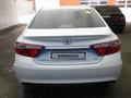 Toyota Camry 2015 года за 6 289 150 тг. в Актобе – фото 2