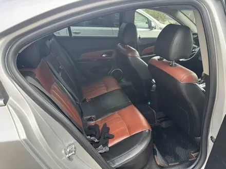 Chevrolet Cruze 2011 года за 3 100 000 тг. в Петропавловск – фото 5