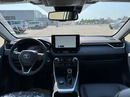 Toyota RAV4 Luxe+ 2025 года за 21 500 000 тг. в Актобе – фото 13