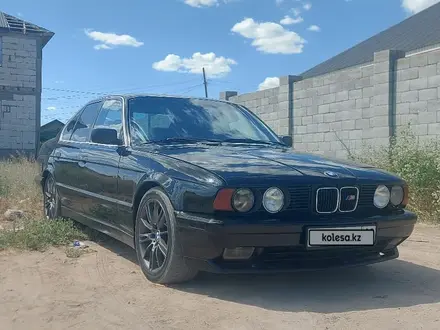 BMW 525 1991 года за 1 880 000 тг. в Астана – фото 2