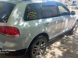 Volkswagen Touareg 2004 годаүшін4 000 000 тг. в Астана – фото 4