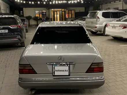 Mercedes-Benz E 280 1994 года за 2 600 000 тг. в Алматы – фото 7