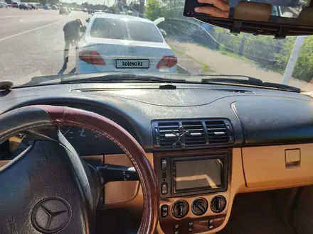 Mercedes-Benz ML 320 1997 года за 3 500 000 тг. в Алматы – фото 13