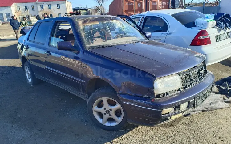 Volkswagen Vento 1996 годаүшін320 000 тг. в Курмангазы