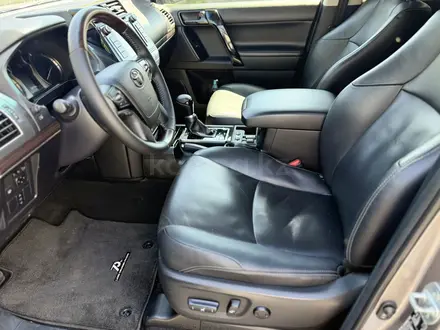 Toyota Land Cruiser Prado 2020 года за 23 500 000 тг. в Алматы – фото 16