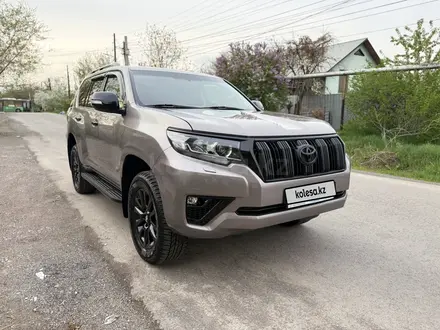 Toyota Land Cruiser Prado 2020 года за 23 500 000 тг. в Алматы – фото 4