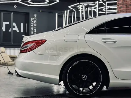 Mercedes-Benz CLS 550 2013 года за 11 000 000 тг. в Атырау – фото 12