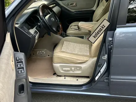 Toyota Highlander 2003 года за 8 000 000 тг. в Шымкент – фото 7