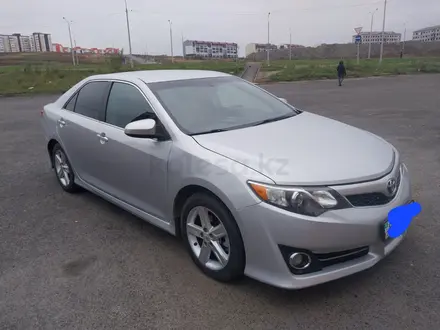 Toyota Camry 2012 года за 9 300 000 тг. в Усть-Каменогорск