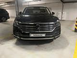 Volkswagen Touareg 2022 годаfor33 500 000 тг. в Астана