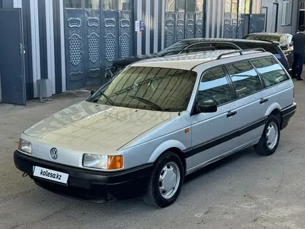 Volkswagen Passat 1992 года за 1 850 000 тг. в Тараз – фото 2