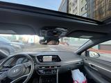 Hyundai Sonata 2021 годаүшін12 500 000 тг. в Астана – фото 3
