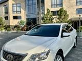 Toyota Camry 2013 года за 9 200 000 тг. в Шымкент
