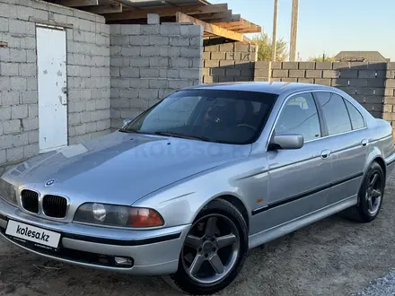 BMW 528 1999 года за 3 000 000 тг. в Шымкент – фото 9