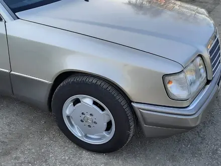 Mercedes-Benz E 280 1994 года за 4 200 000 тг. в Павлодар – фото 10