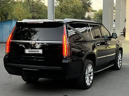 Cadillac Escalade 2018 года за 35 000 000 тг. в Алматы – фото 14