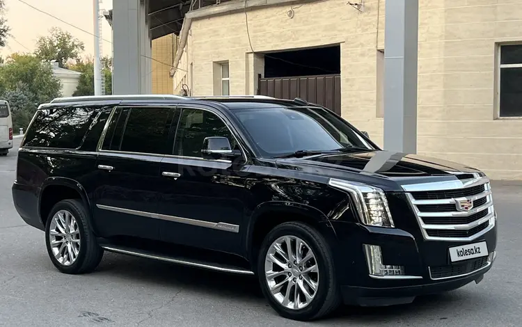 Cadillac Escalade 2018 годаfor35 000 000 тг. в Алматы