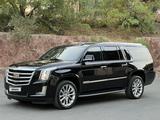 Cadillac Escalade 2018 года за 35 000 000 тг. в Алматы – фото 2