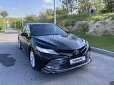 Toyota Camry 2019 года за 14 600 000 тг. в Шымкент