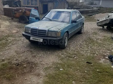 Mercedes-Benz 190 1983 года за 400 000 тг. в Усть-Каменогорск