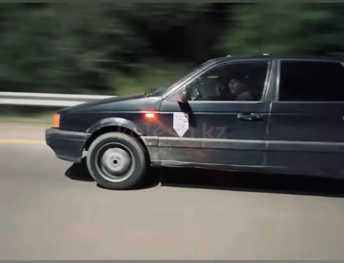 Volkswagen Passat, 1992