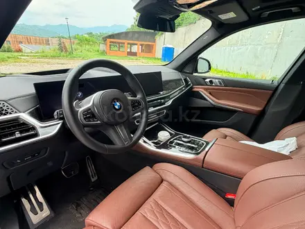 BMW X5 XDrive 40i 2024 года за 45 000 000 тг. в Алматы – фото 20