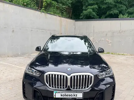 BMW X5 XDrive 40i 2024 года за 45 000 000 тг. в Алматы – фото 4