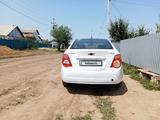 Chevrolet Aveo 2013 года за 3 500 000 тг. в Уральск – фото 5