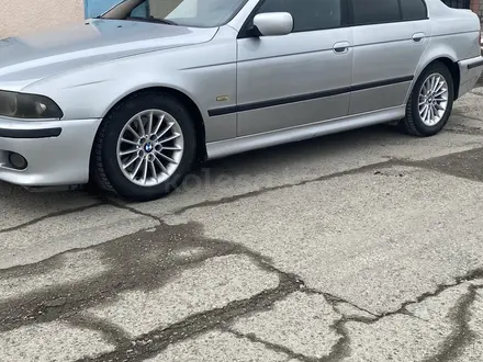 BMW 530 2001 года за 4 000 000 тг. в Алматы