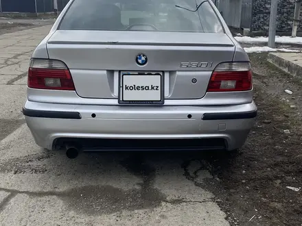 BMW 530 2001 года за 4 000 000 тг. в Алматы – фото 4