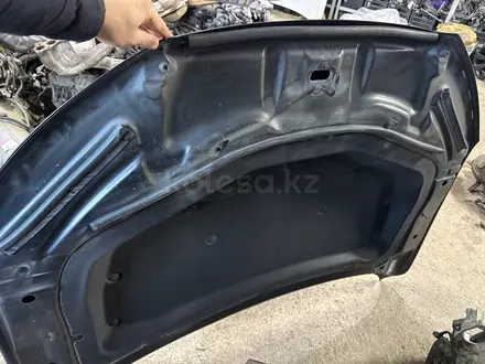 Капот Chevrolet Captiva за 200 000 тг. в Караганда – фото 3