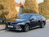 Toyota Camry 2021 годаүшін15 500 000 тг. в Шымкент – фото 2