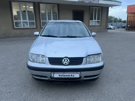 Volkswagen Bora 2001 года за 1 080 000 тг. в Есик – фото 8