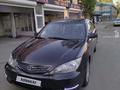 Toyota Camry 2002 годаүшін3 600 000 тг. в Алматы – фото 2