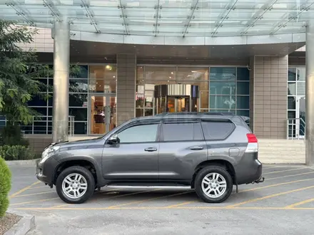 Toyota Land Cruiser Prado 2012 года за 18 000 000 тг. в Актау