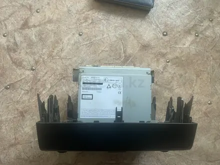 Заводская магнитола Тойота Прадо 150 за 15 000 тг. в Костанай – фото 2