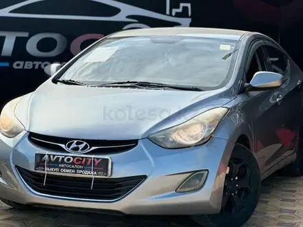 Hyundai Elantra 2013 года за 4 500 000 тг. в Атырау